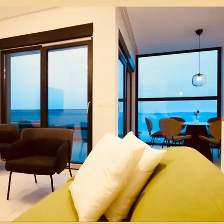 Apartment Balmis House A *