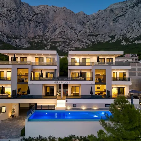 Apartment Balmis House A