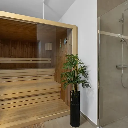 Balmis House A Apartment